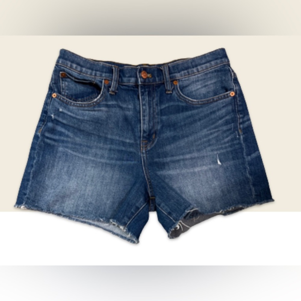 High-Rise Denim shorts, Size 27, Excellent Condition, Almost New.